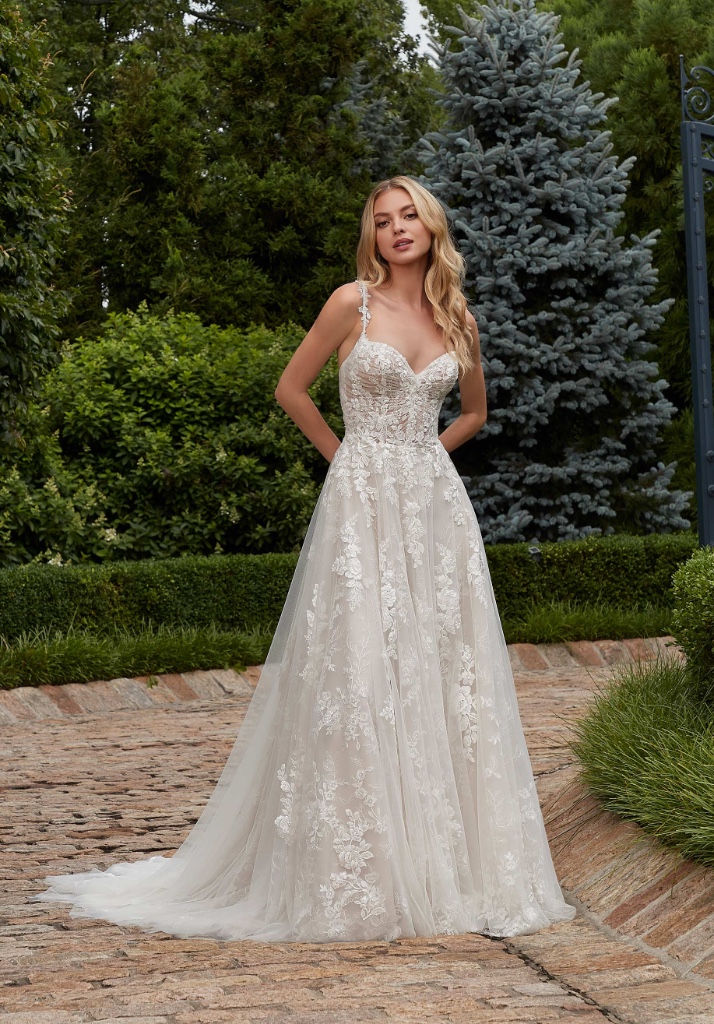 Bridal gown style at Lady Swan Bridal & Atelier